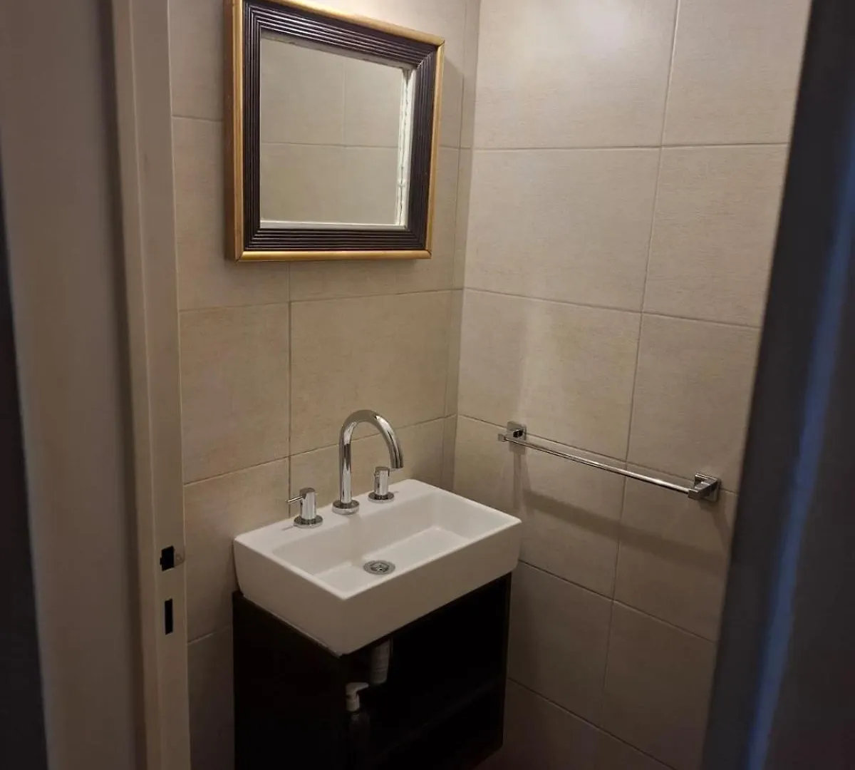 מנדוזה Colon Apartment